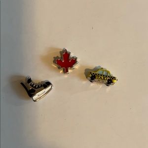 Origami Owl Canada Charms (3)